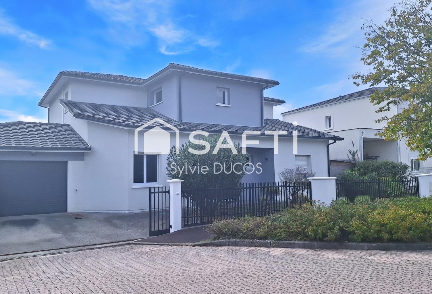 Bruges limite Le Bouscat, belle contemporaine récente 227 m2 avec 6 chambres - au calme — photo 1