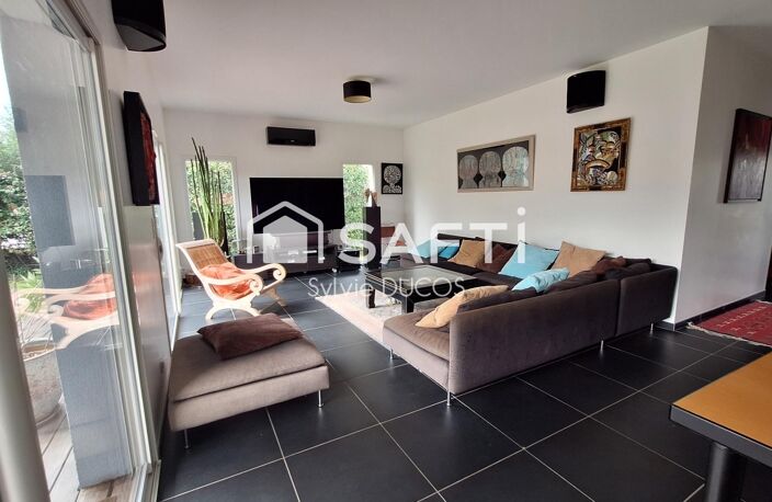 Bruges limite Le Bouscat, belle contemporaine récente 227 m2 avec 6 chambres - au calme — photo 3