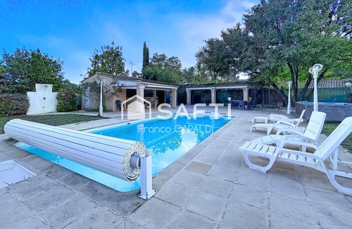 Maison 7 pièces de plain pied avec studio, cuisine d'été et piscine — photo 2