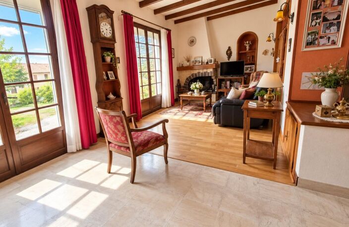Maison familiale avec vastes dépendances à Matha — photo 4