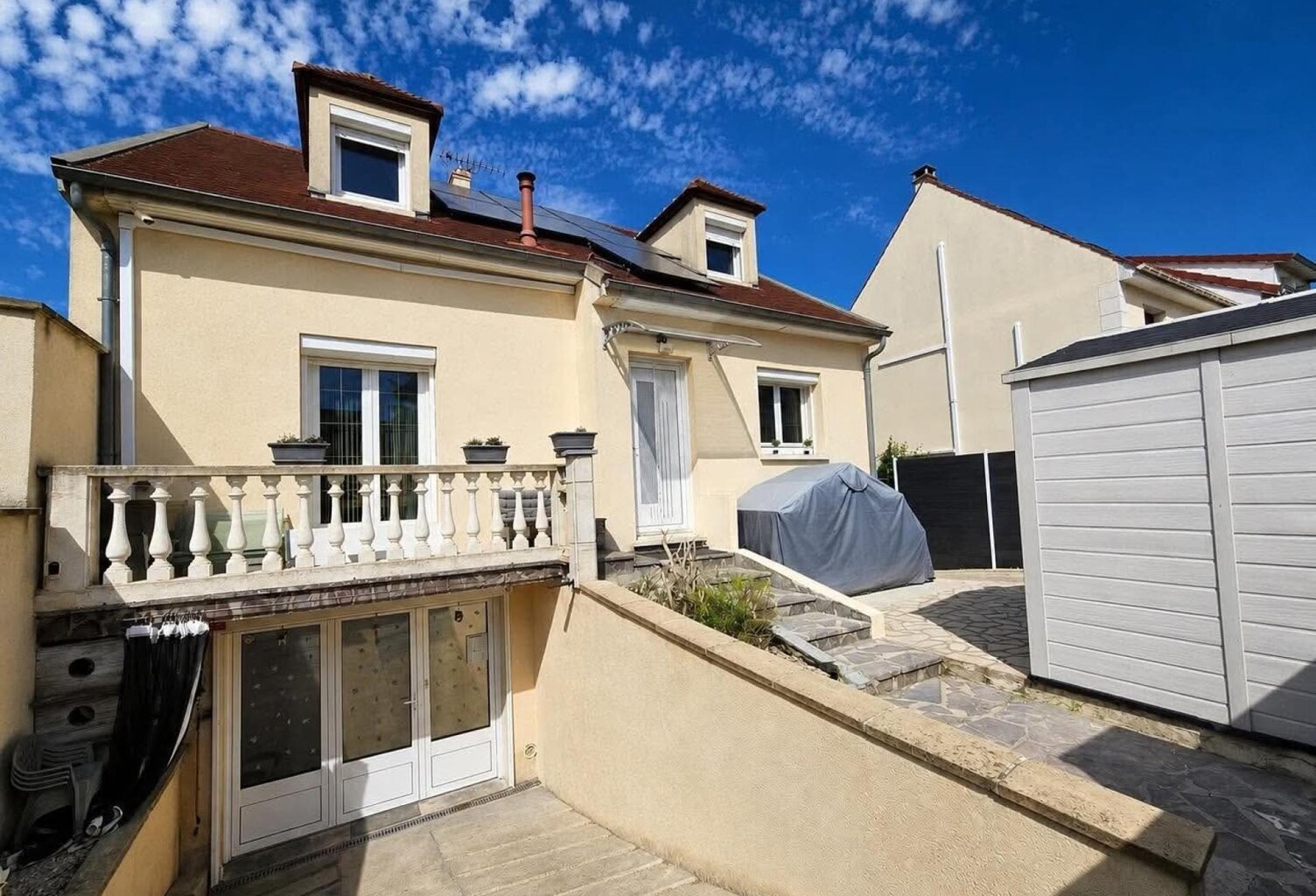 Maison familiale et appartement de type F2 — photo 1