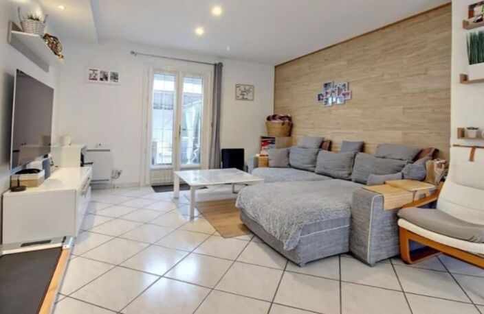 Maison familiale et appartement de type F2 — photo 3