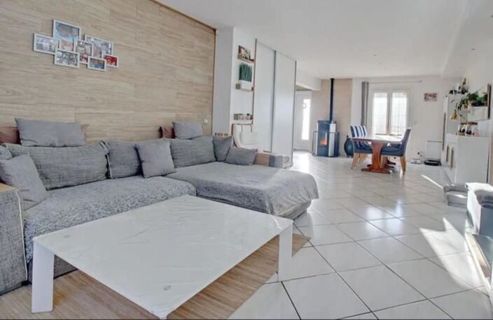 Maison familiale et appartement de type F2 — photo 5