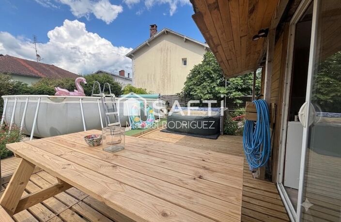 MAISON DE VILLE DE 123 M2 AU COEUR DU VILLAGE DE LUXEY — photo 3