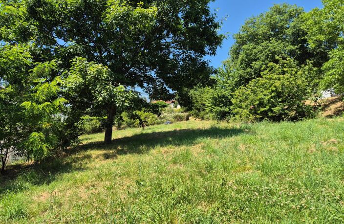 Arthes, terrain à bâtir de 750m2 — photo 2
