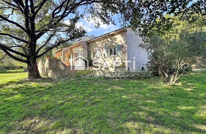 Villa avec piscine de 130m2 avec vue dégagée sur un terrain de 4300m2, — photo 2