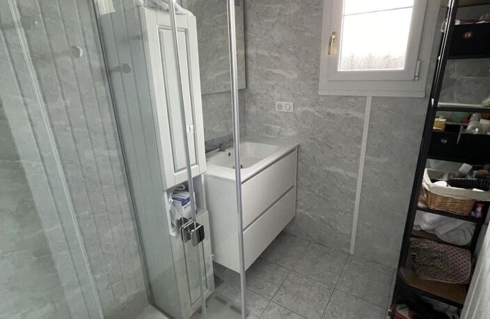 Maison de 133 m² à Châteauroux — photo 4