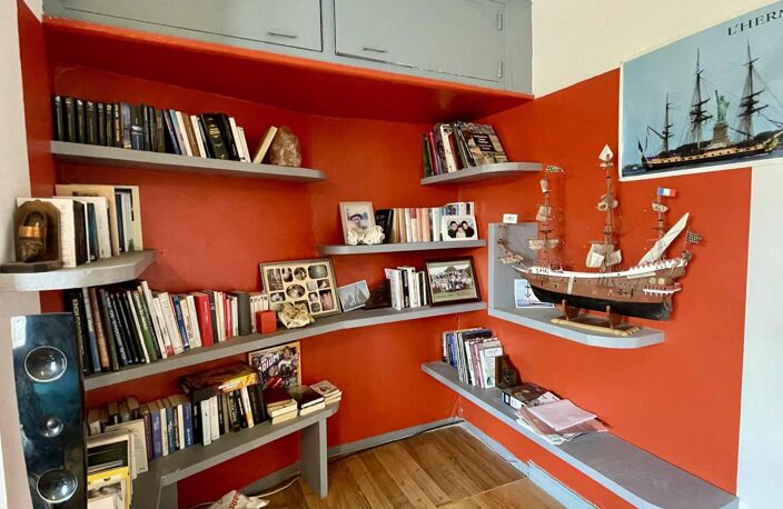 Maison de 132m² à Vallière, exposée sud-ouest, avec dépendances et jardin clos — photo 4