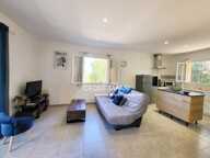 Villa de plain-pied avec terrain de 800 m², au calme et proche des plages — photo 4