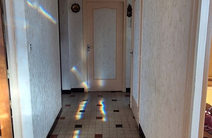 Vente Maison/villa 4 pièces — photo 2