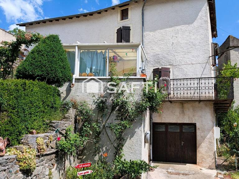 Maison de village, dépendance et beau potentiel — photo 1