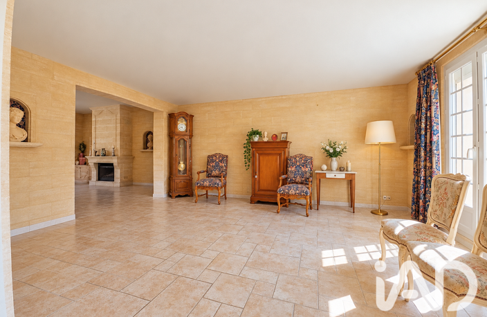 Vente Maison/villa 10 pièces — photo 4