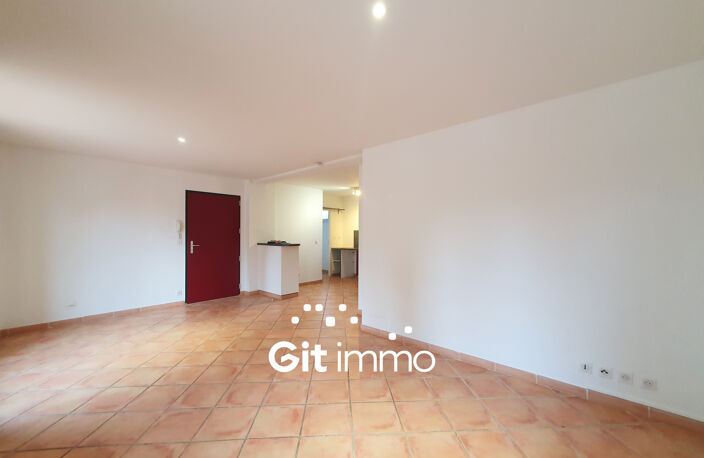 Appartement T2 terrasse et 2 places de parking — photo 4