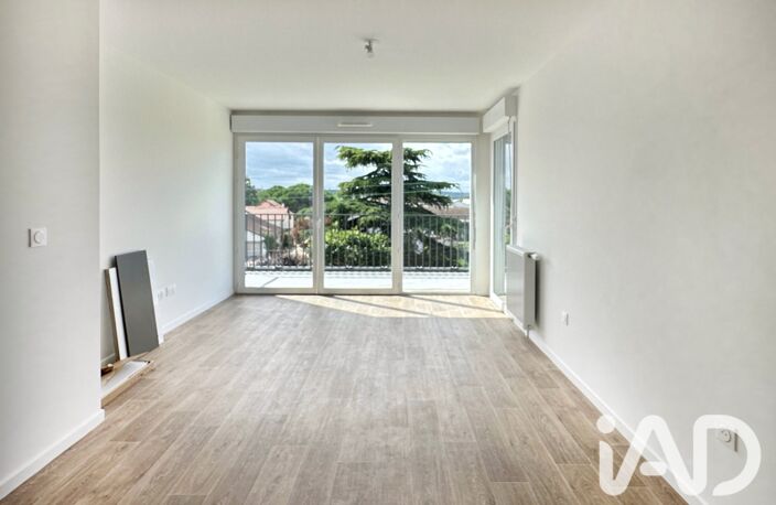 Location Appartement 3 pièces — photo 2