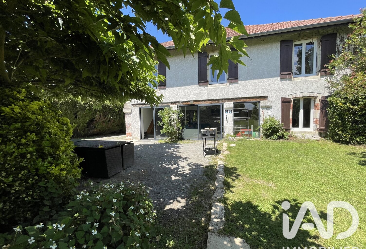 Vente Maison/villa 10 pièces — photo 1