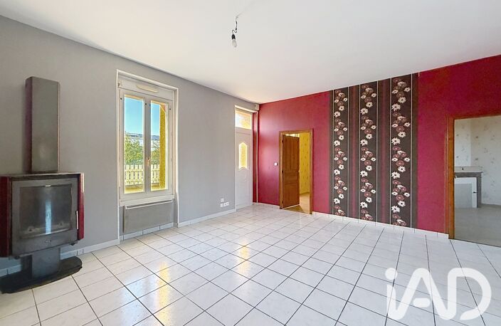 Vente Maison/villa 3 pièces — photo 2