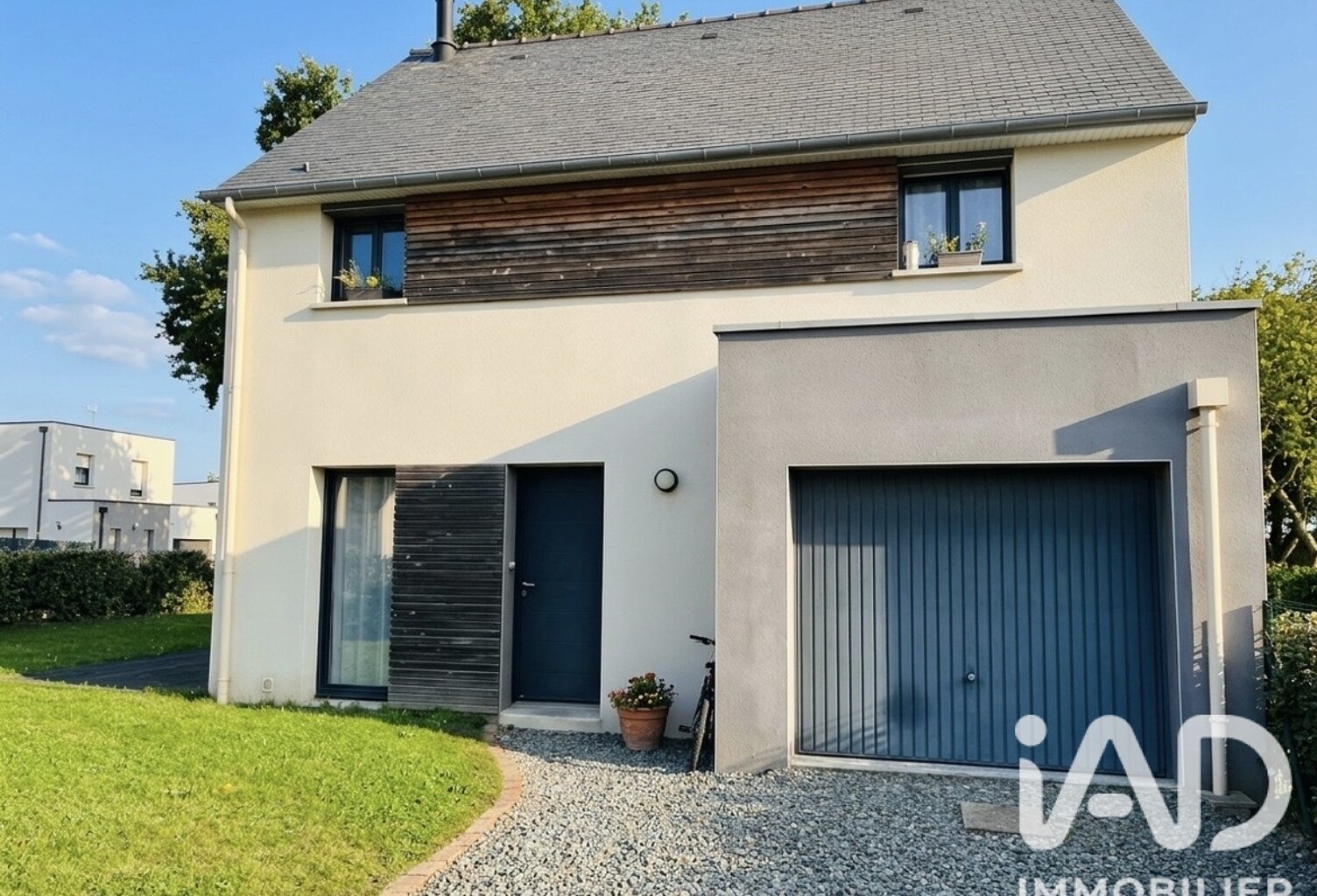 Location Maison/villa 5 pièces — photo 1