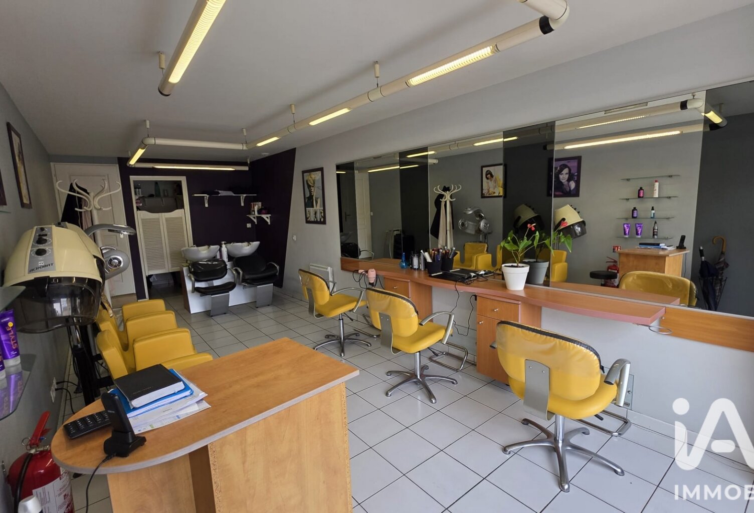 Vente Boutique/Local commercial 50 m&sup2; — photo 1