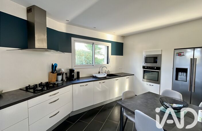 Vente Maison/villa 8 pièces — photo 5