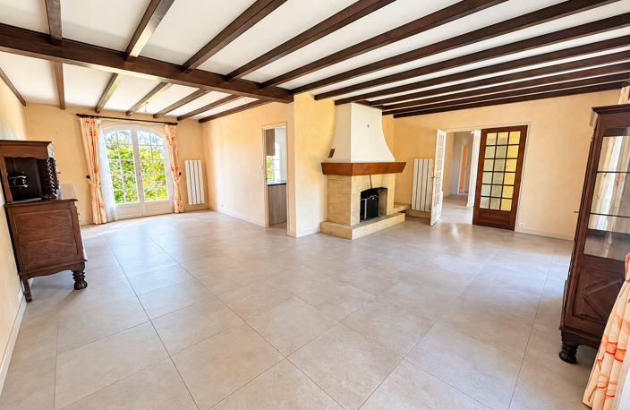 VENTE 69340 FRANCHEVILLE MAISON INDIVIDUELLE 7 PIECES 186 m2 SUR 982 m2 DE TERRAIN AVEC PISCINE — photo 5