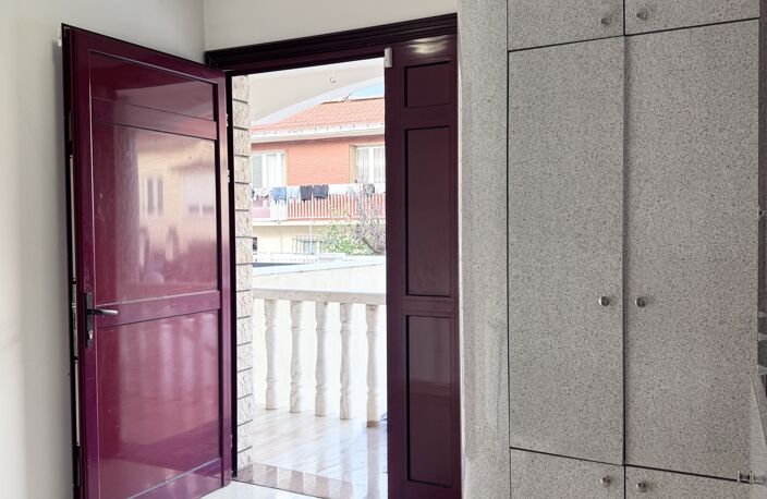 Vente Maison/villa 8 pièces — photo 3
