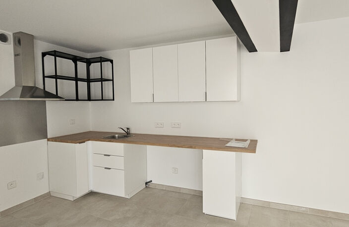 Location Appartement T3 Duplex Neuf 2 Chambres - Redessan (30129 - Proche Nîmes) - Climatisation Intégrale & Cuisine Équipée — photo 4