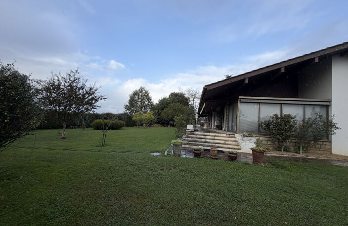 Maison de plain-pied 149 m2 avec dépendance à Aicirits — photo 4