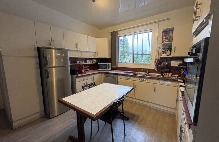 Maison de plain-pied 149 m2 avec dépendance à Aicirits — photo 5