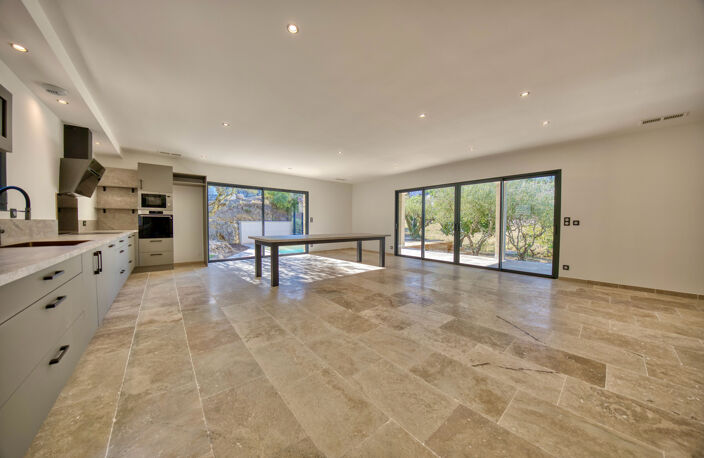 Villa T4, Terrasse, Piscine, Terrain — photo 4