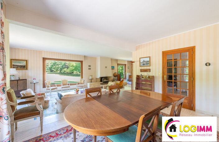 SUPERBE PROPRIÉTÉ DE 243 M² SUR ENVIRON 5 000 M² DE TERRAIN — photo 2