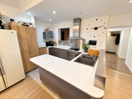 LE BROC   4 PIÈCES DE 73 M2 AVEC CAVE DE 20 M2 — photo 3