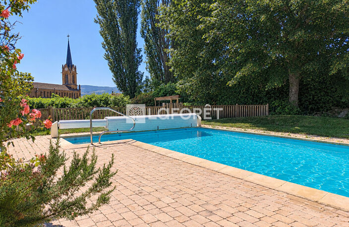 A LOUER -  SAVIGNY - MAISON 5 CHAMBRES 235 M² SUR TERRAIN DE 2500 M² + PISCINE — photo 2