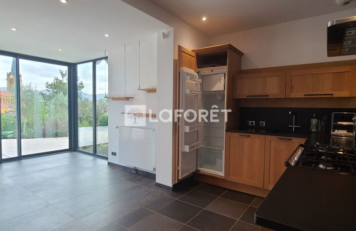 A LOUER -  SAVIGNY - MAISON 5 CHAMBRES 235 M² SUR TERRAIN DE 2500 M² + PISCINE — photo 4