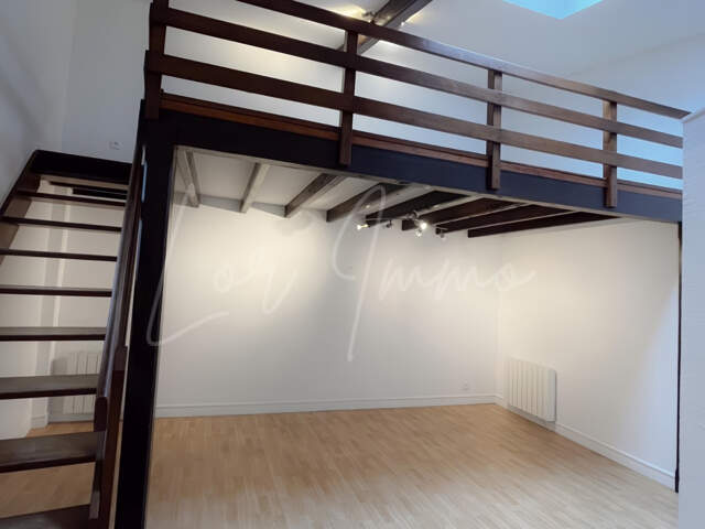 NANCY - APPARTEMENT T1BIS - 29,60m2 - INDÉPENDANT AVEC COUR — photo du bien