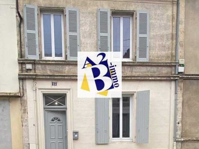 MAISON DE VILLE 160 m2 habitable avec jardin et garage — photo du bien