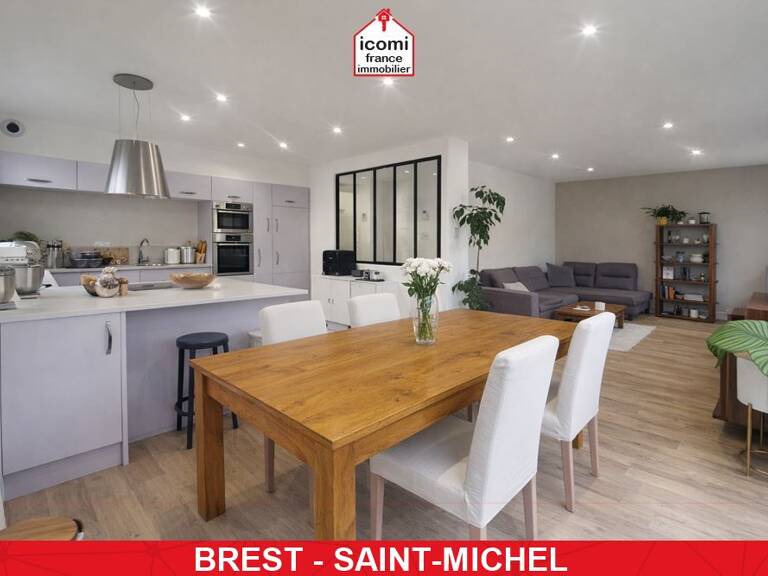 FINISTERE - Brest (29200) - A VENDRE - MAISON ANNEE 30 - RENOVEE EN 2021 - 4 CHAMBRES - GRANDE PIECE DE VIE - GARANTIE DECENNALE - DPE C - SOUS-SOL - QUARTIER LYCEE CROIX ROUGE — photo 1