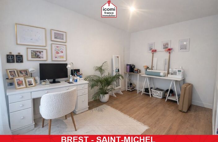 FINISTERE - Brest (29200) - A VENDRE - MAISON ANNEE 30 - RENOVEE EN 2021 - 4 CHAMBRES - GRANDE PIECE DE VIE - GARANTIE DECENNALE - DPE C - SOUS-SOL - QUARTIER LYCEE CROIX ROUGE — photo 5