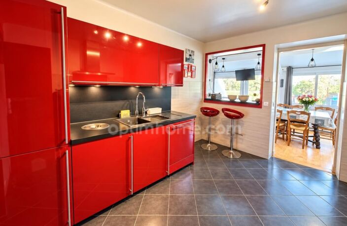 LE MALESHERBOIS (45) - Maison familiale de 198m² - 8 pièces - 6 chambres – Sous-sol total – DPE B — photo 3