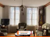Maison de 120 m² - Centre ville de SAINT AMAND MONTROND - 3 Chambres - Dépendances - 84 900 € — photo 4