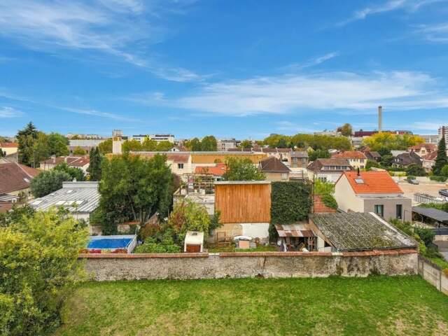 Montreuil — 3 pièces de 56 m² — Dernier étage au calme — photo du bien