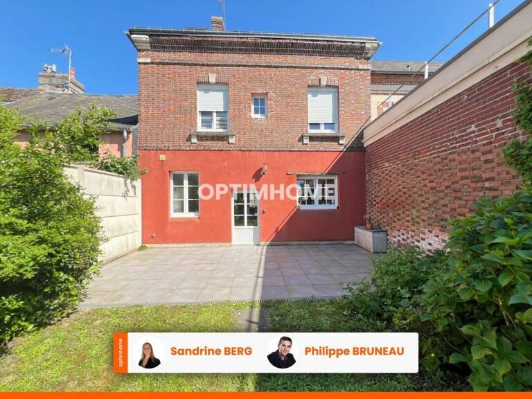 Maison avec beaux volumes, 3 chambres et potentiel d’aménagement — photo 1