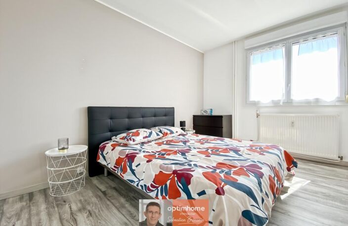 Appartement T4 3 chambres balcon, parking et cave – Besançon - QUARTIER SAINT-CLAUDE — photo 5