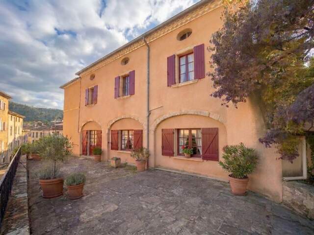 Maison de caractére À Vendre — photo du bien