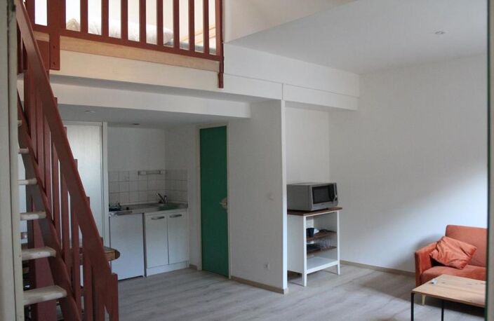 T2 — photo 2