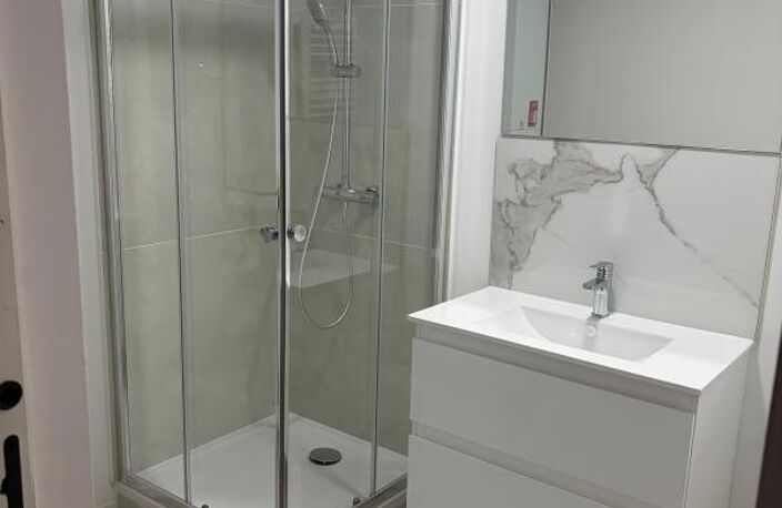 Appartement À Louer — photo 3