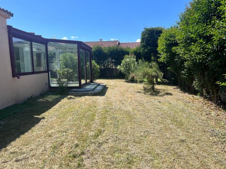 Maison À Louer — photo 1