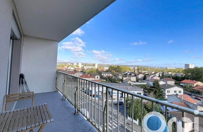 A louer au 138 Rue du 8 Mai 1945 à Villeurbanne 69100 — photo 5