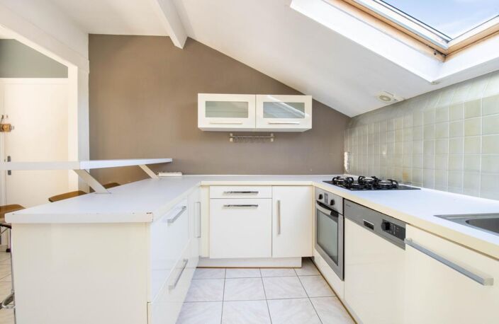Appartement À Vendre — photo 2