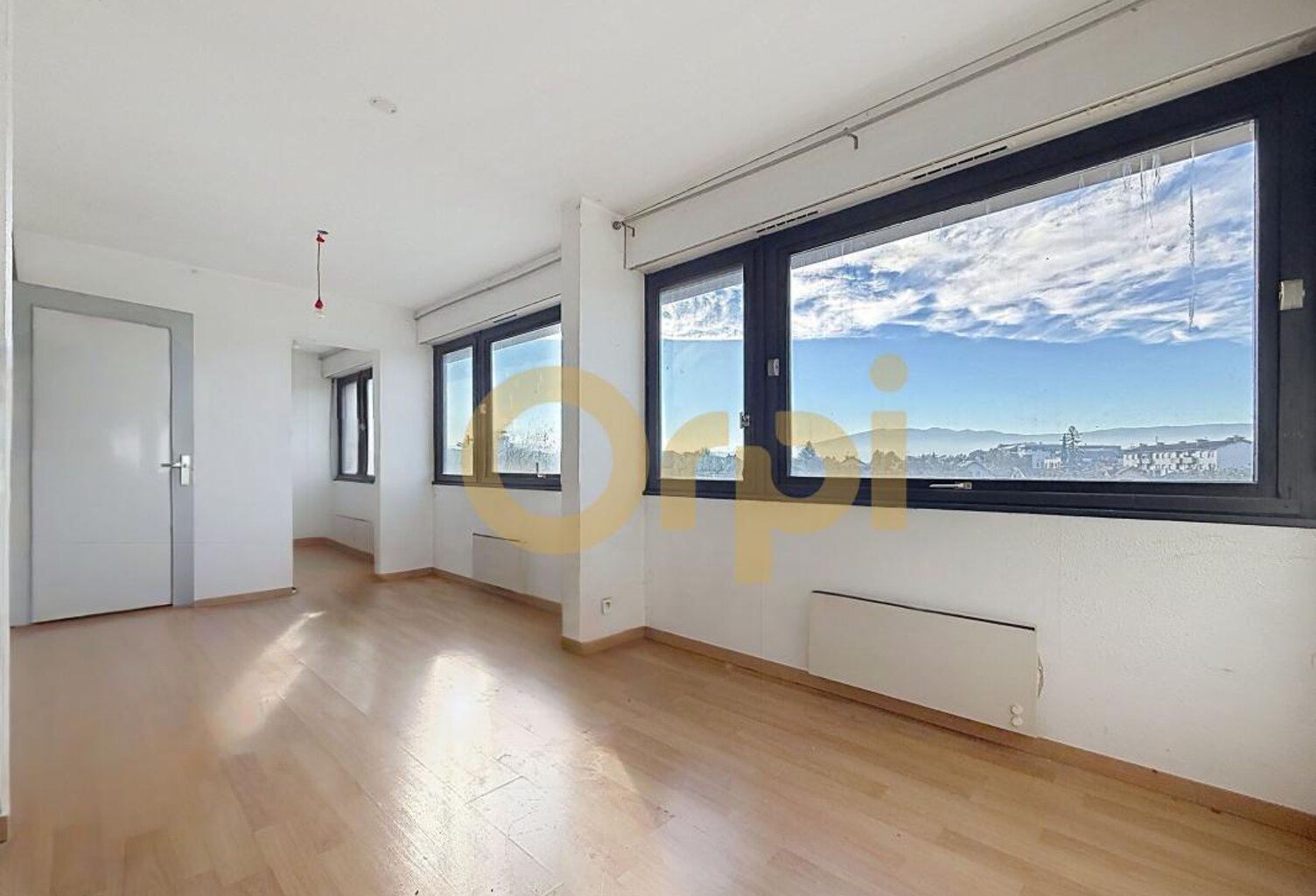 Appartement À Vendre — photo 1