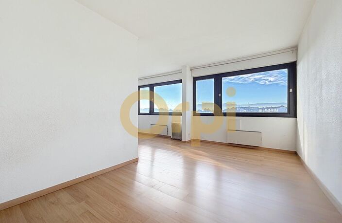 Appartement À Vendre — photo 2